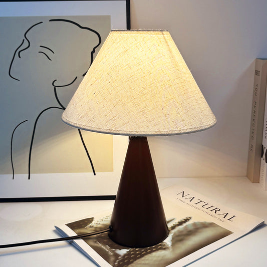 Qualita - Modern Table Lamp