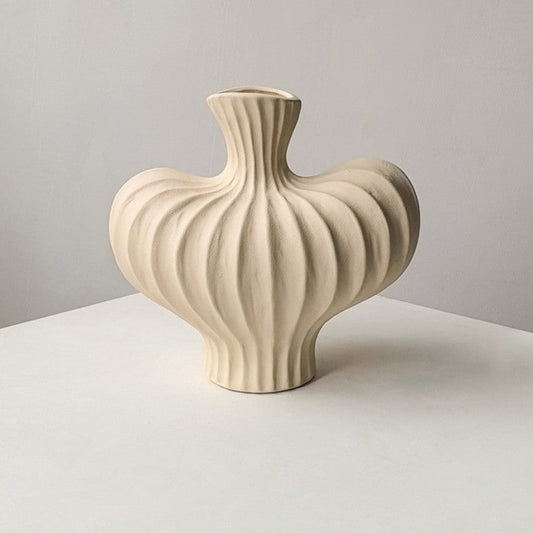 Cora - Artistic Ceramic Vase