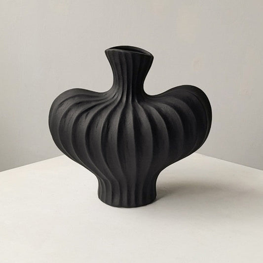 Cora - Artistic Ceramic Vase