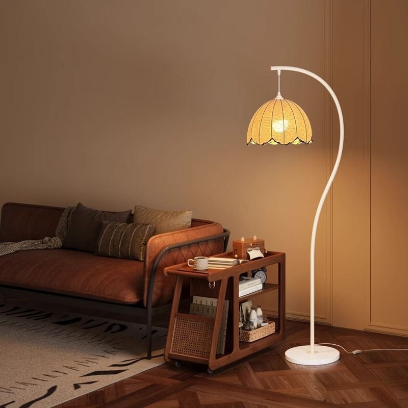 Folium - Elegant Floor lamp